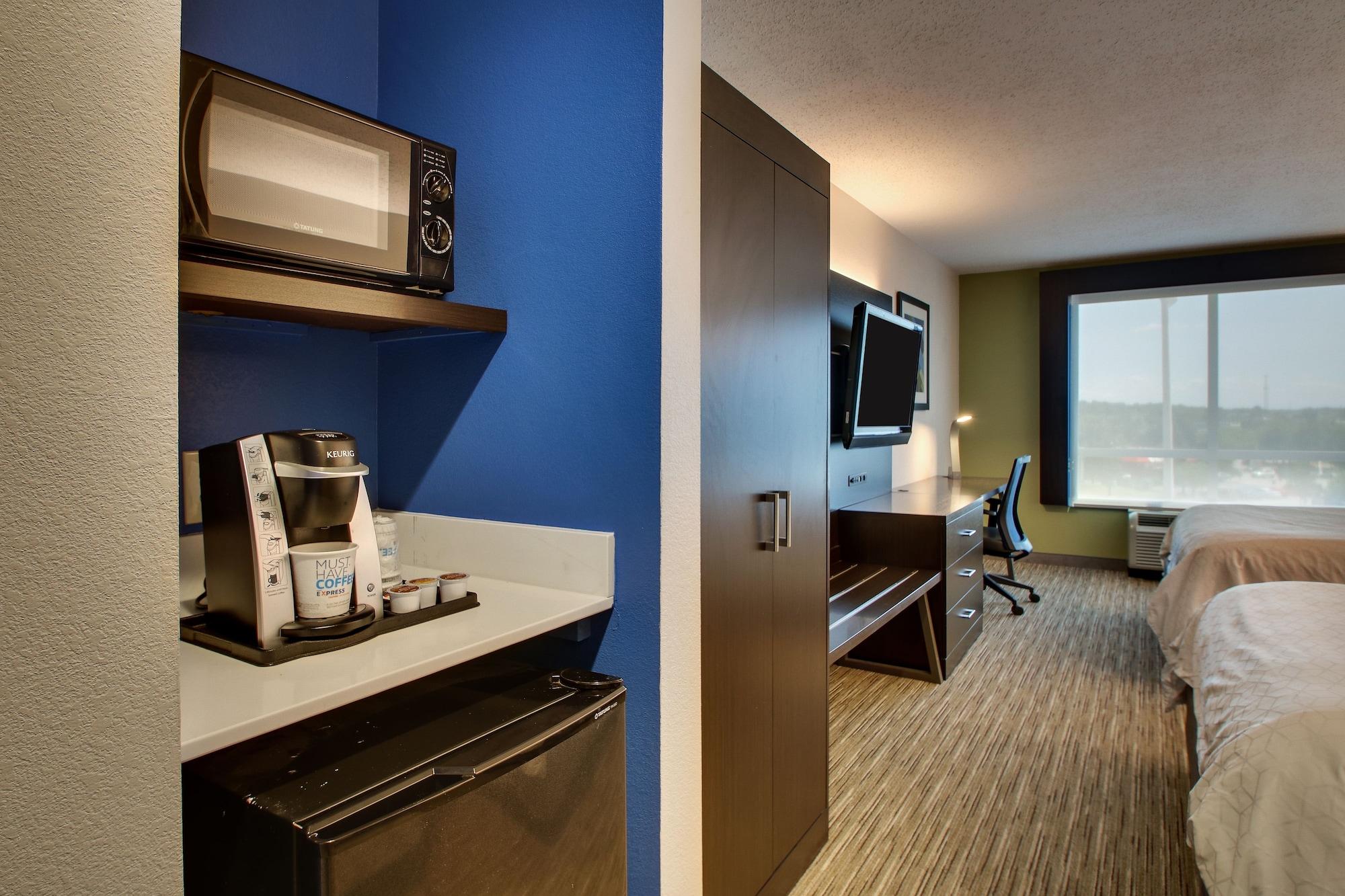 Holiday Inn Express Georgetown By Ihg Exterior foto